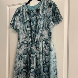 Elie Tahari Silk snakeskin dress NWT